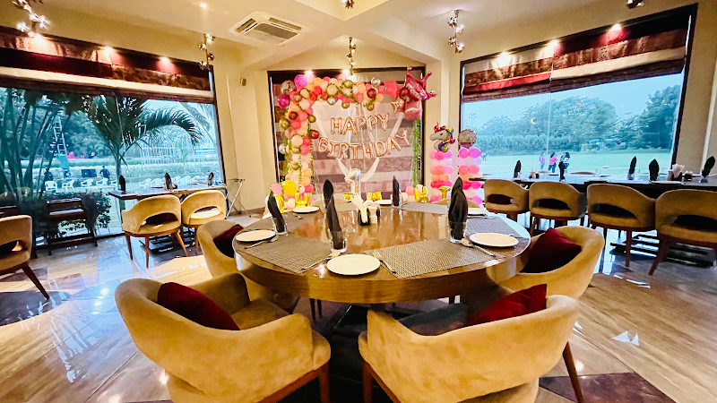 NEW SANJHA CHULLA GARDEN RESTAURANT 2