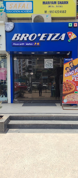 Bro'etza pizza