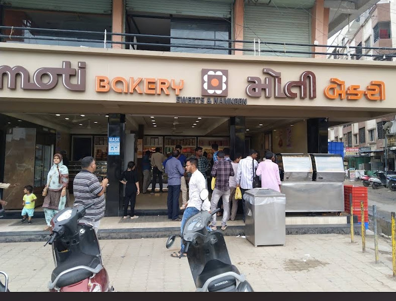 Moti bakery