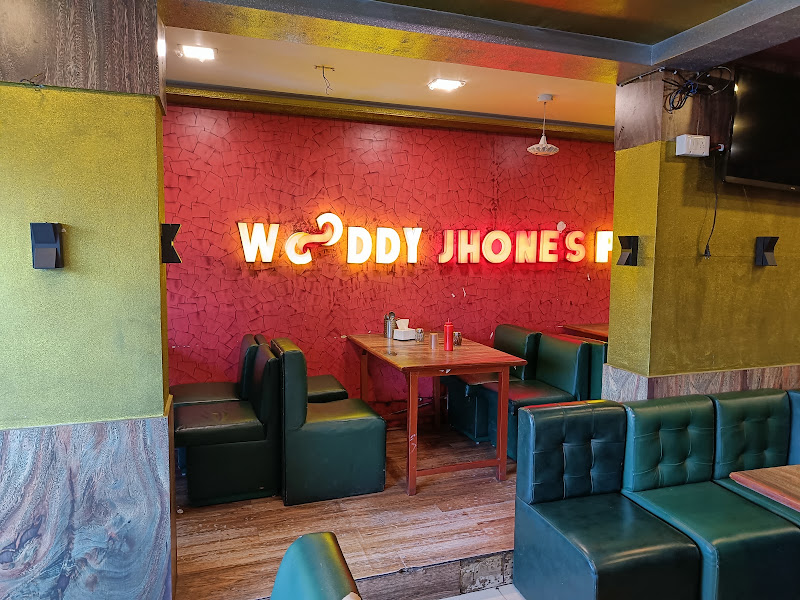 Wooddy Jhones Pizza