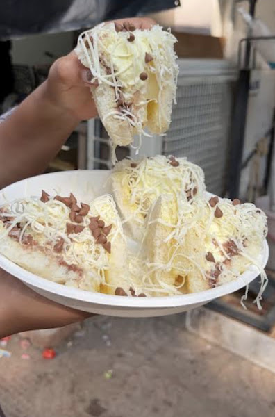 Manekchowk Pizza & Sandwich