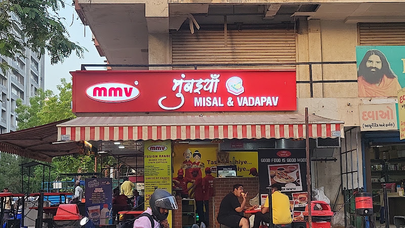 MMV Mumbaiya Misal & Vadapav CG Road