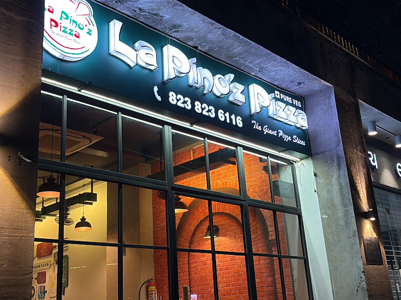 La Pino'z Pizza Thaltej