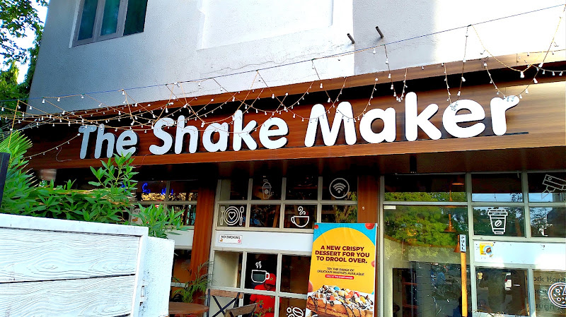 THE SHAKE MAKER