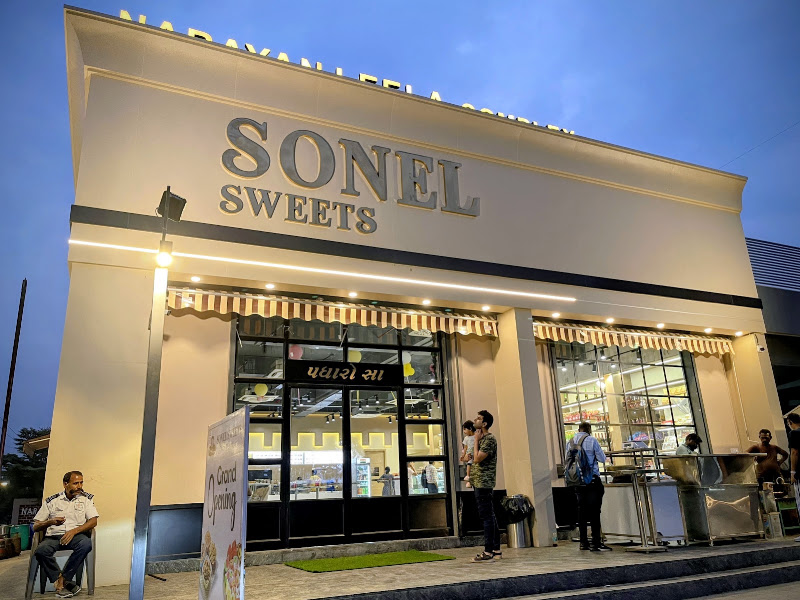 Sonel Sweets