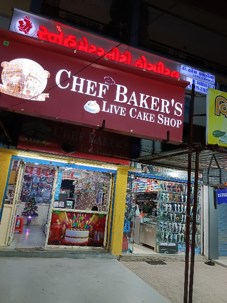 Chef Baker'S Live Cake Shop