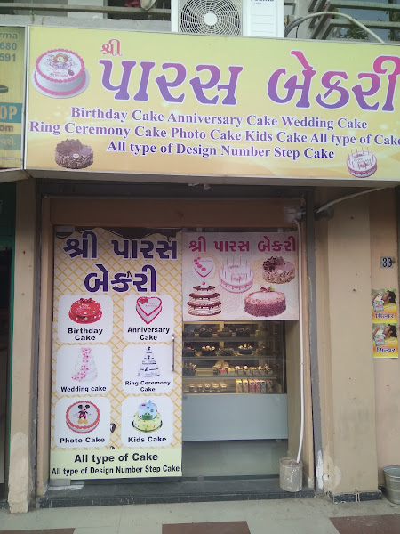 Paras Bakery