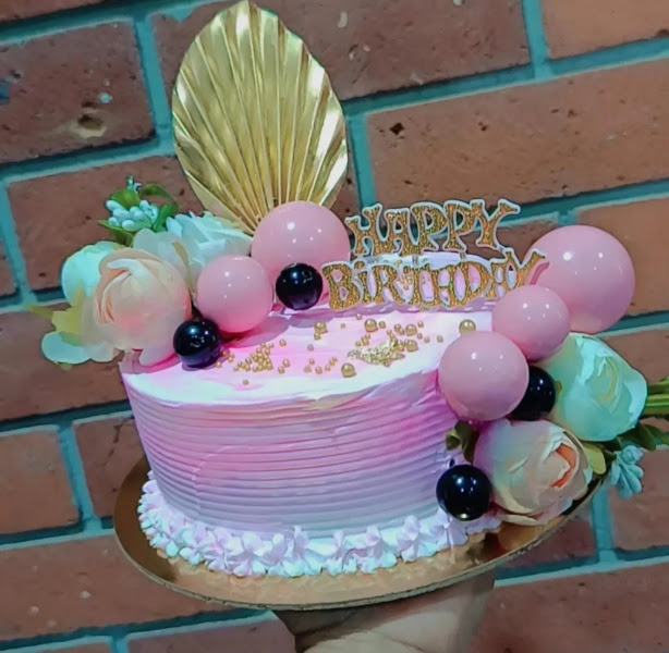 Cake by Mudrika