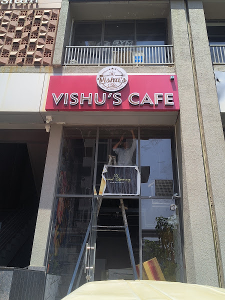 Vishu's Cafe