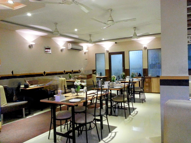 Iqbal Hotel Since 1947