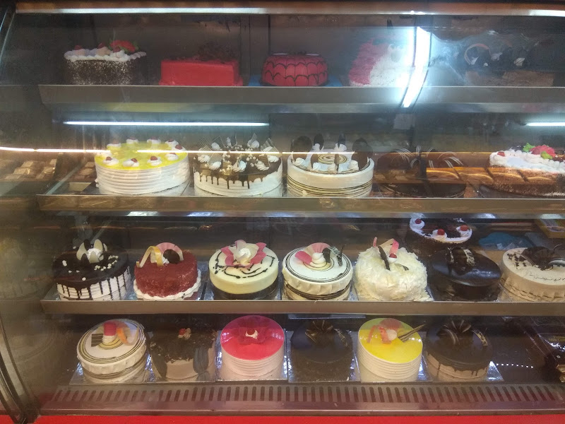 Fresh n fresh the cake shop