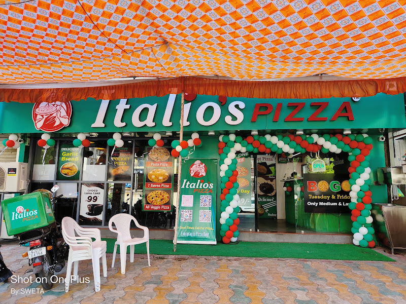 Italio's Pizza Maninagar Ahmedabad