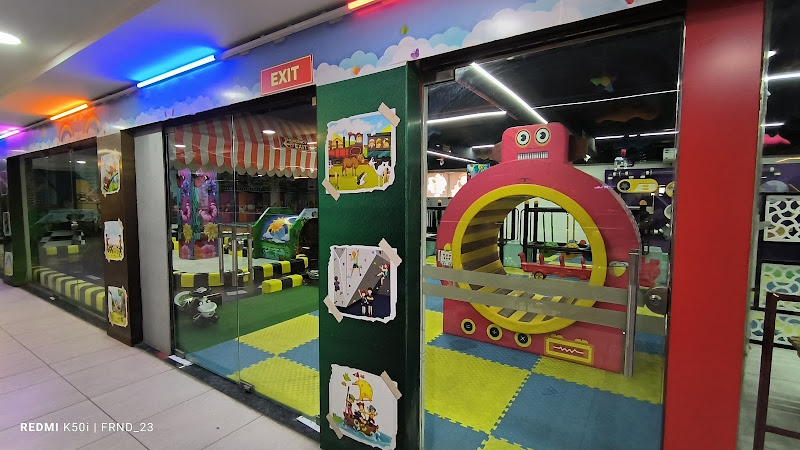 Ved Arcade Mall