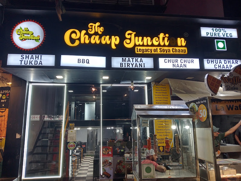 The Chaap Junction - Best Restaurant in Navrangpura