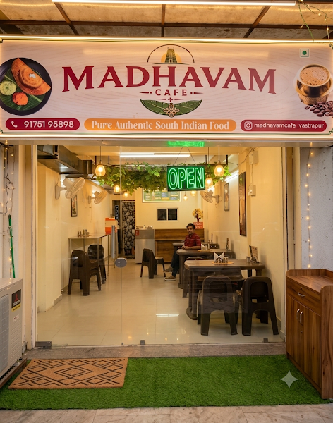 Madhavam Cafe