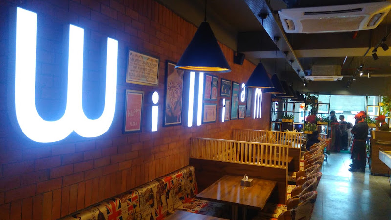 William John's Pizza