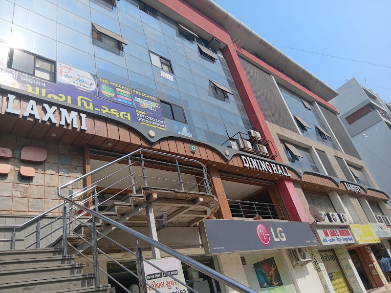 Restaurant Laxmi Dining Hall Banquet | Best Gujarati Thali In Naroda Ahmedabad