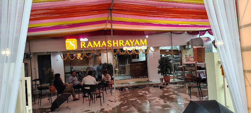 CAFE RAMASHRAYAM - VASTRAL