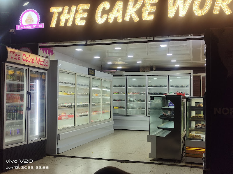 The cake world