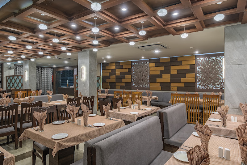 Emerald The Restaurant & Banquets