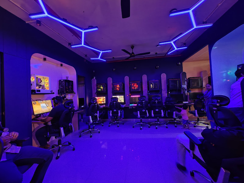 Cell4Ever Cyber Cafe & Game Zone