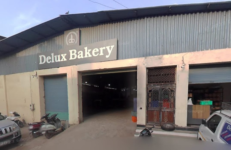 DELUX BAKERY