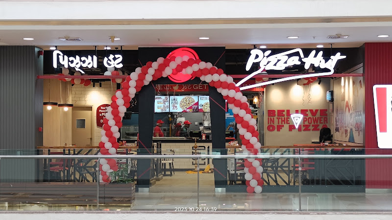 Pizza Hut | Vastrapur, Ahmedabad