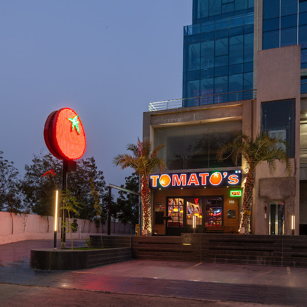 Tomato's Restaurant - Chandkheda