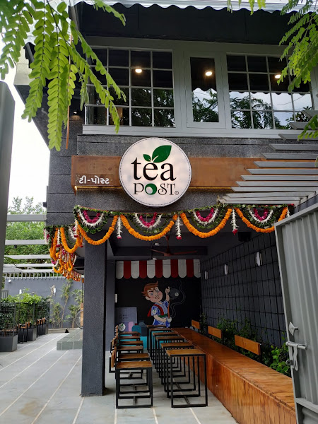 Tea Post