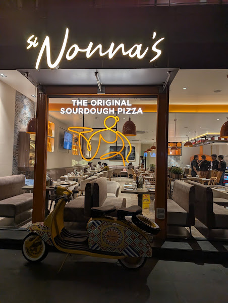 Si Nonna's - The Original Sourdough Pizza | Shivalik Shilp | Ahmedabad