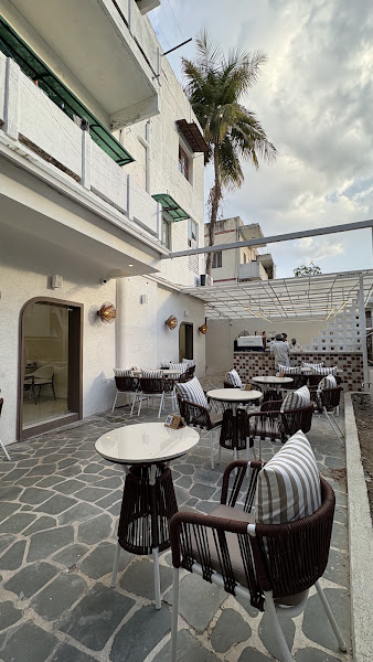 Cafe Quibble By La Quench