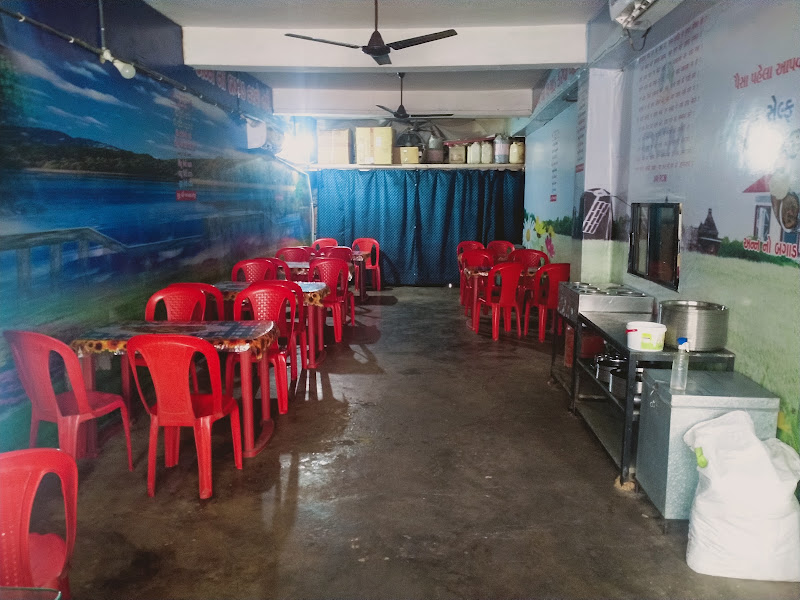 Gurukrupa Dining hall & P. G.(Only Girls) - Best Gujarati Thali in nikol