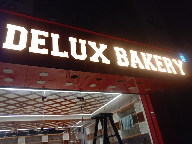 Delux Bakery Outlet