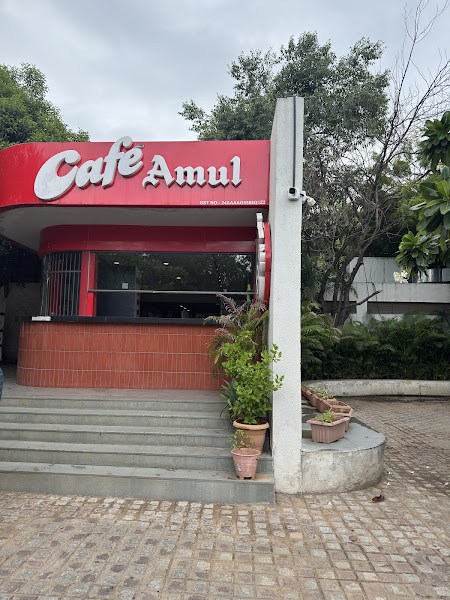 Amul Cafe, Science City