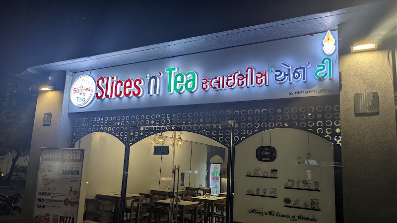 Slices N Tea Café – Sandwich, Tea & Coffee | Corporate Road, Ahmedabad