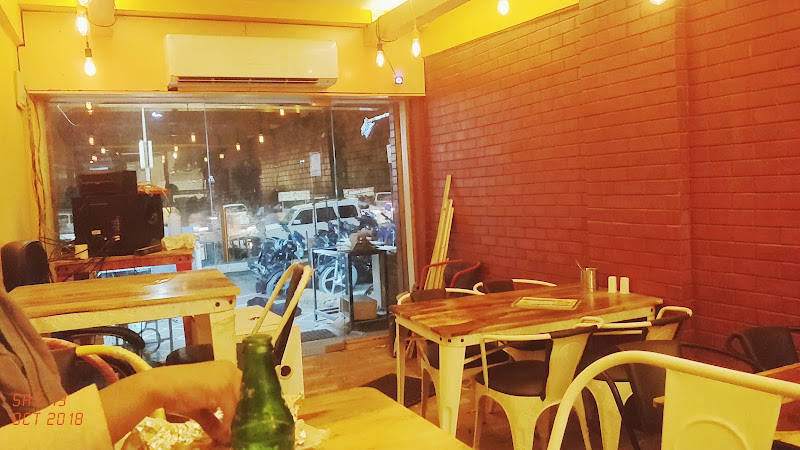 R K Egg Eatery