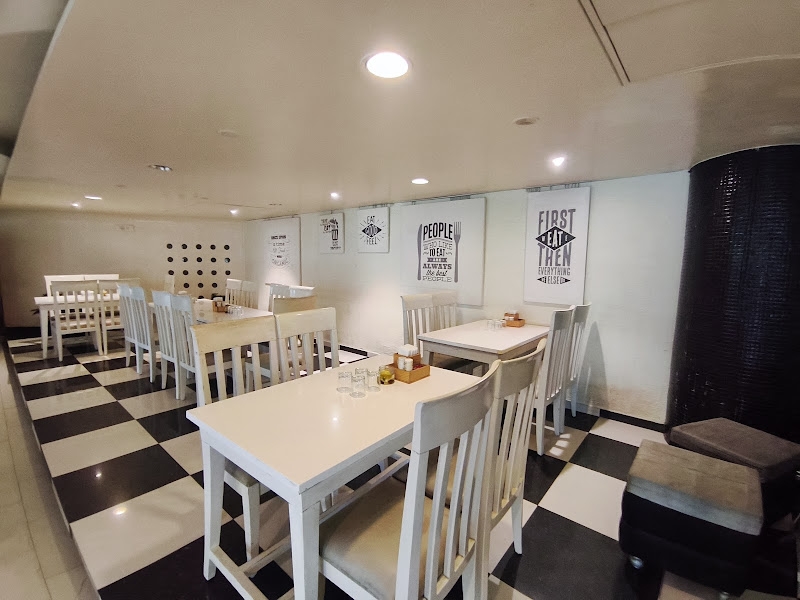 Cellad Eatery