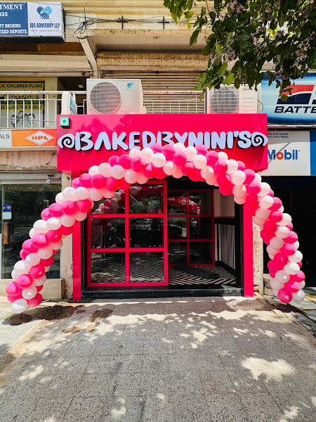 Baked By Nini's - Memnagar