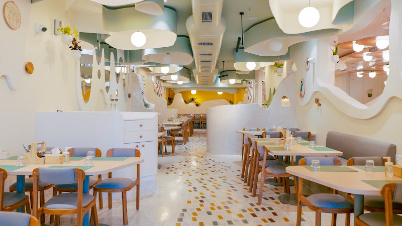 Table Tales - Sindhu Bhavan Road