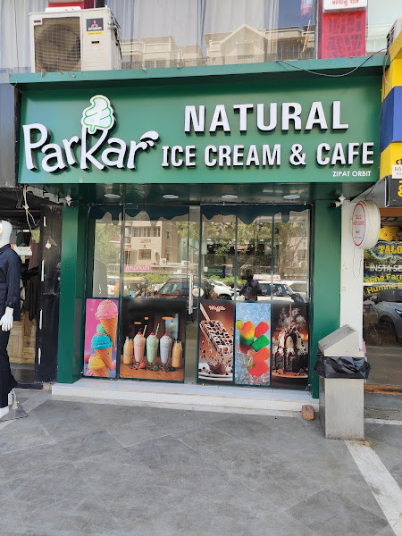 Parkar Natural Ice-cream & Cafe