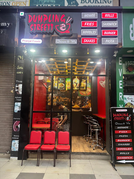 Dumpling Streett – A Complete Chinese Food Restaurant