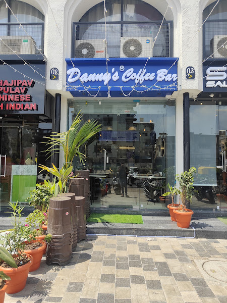 Danny's Coffee Bar Paldi