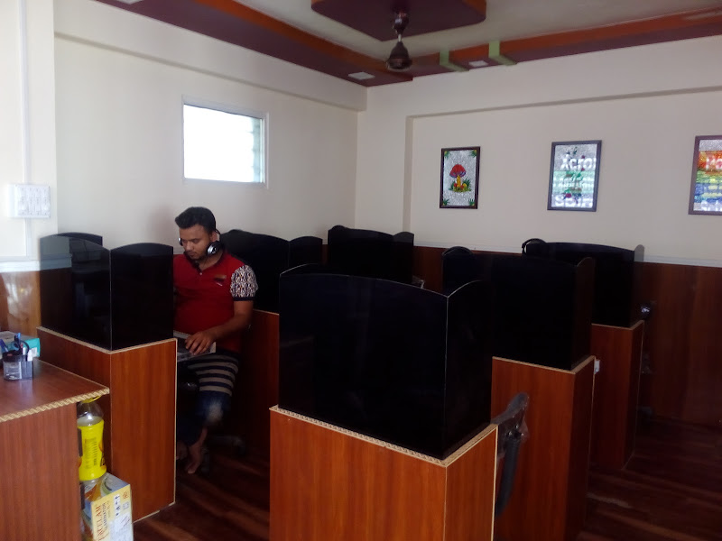 Advance Cyber Cafe & Gaming Zone