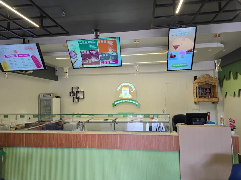 Yogi Kothiwala Signature Natural Icecream - Science City