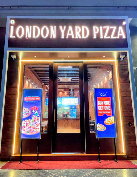 London Yard Pizza