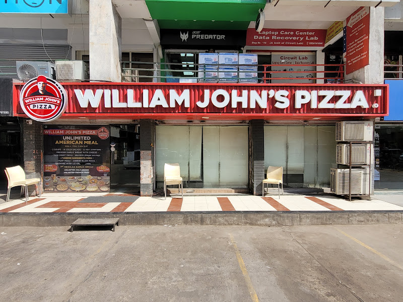 William John's Pizza