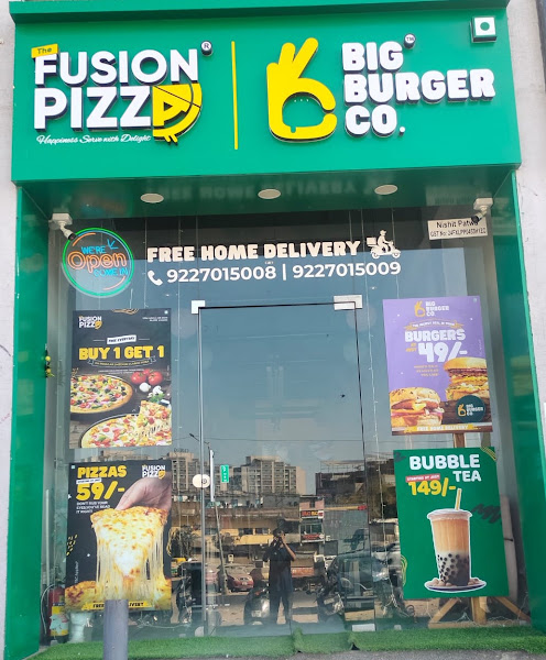 THE FUSION PIZZA | BIG BURGER CO. Shyamal