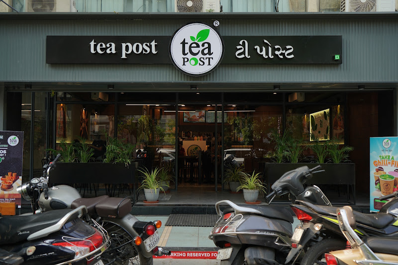 Tea Post
