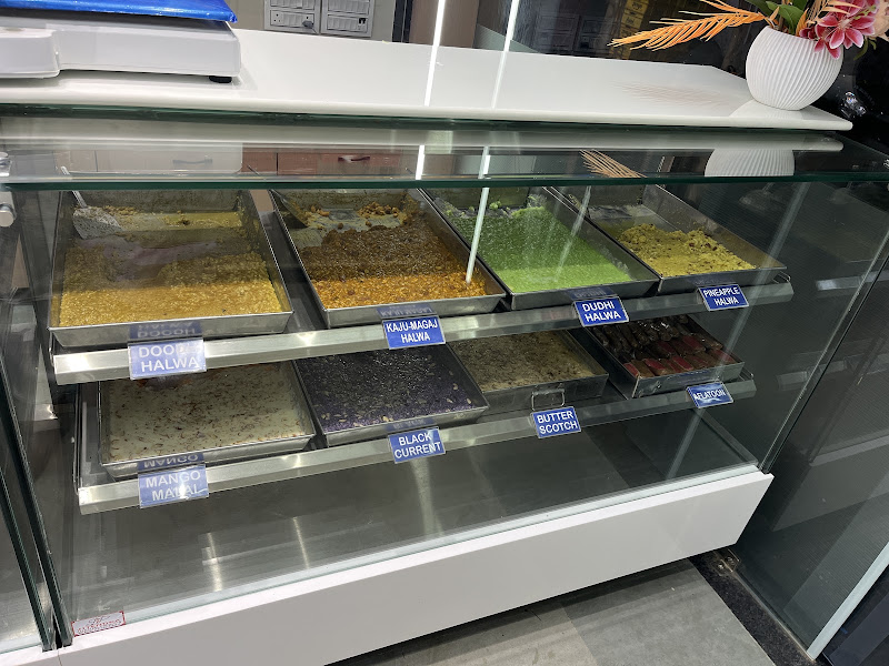 Mansuri halwa house(since 1962)