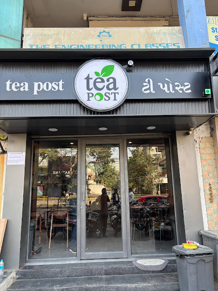 Tea Post